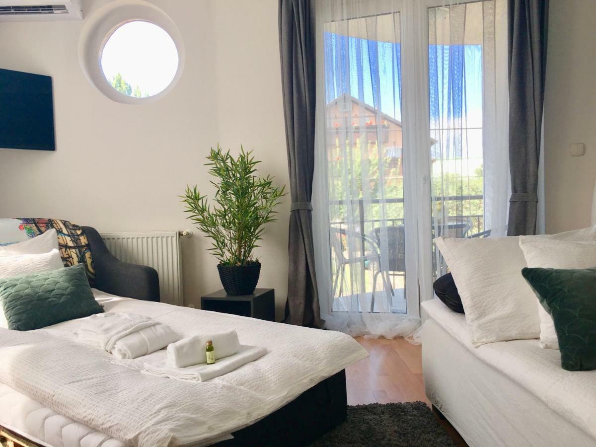 Lake Apartment Hévíz Eksteriør bilde